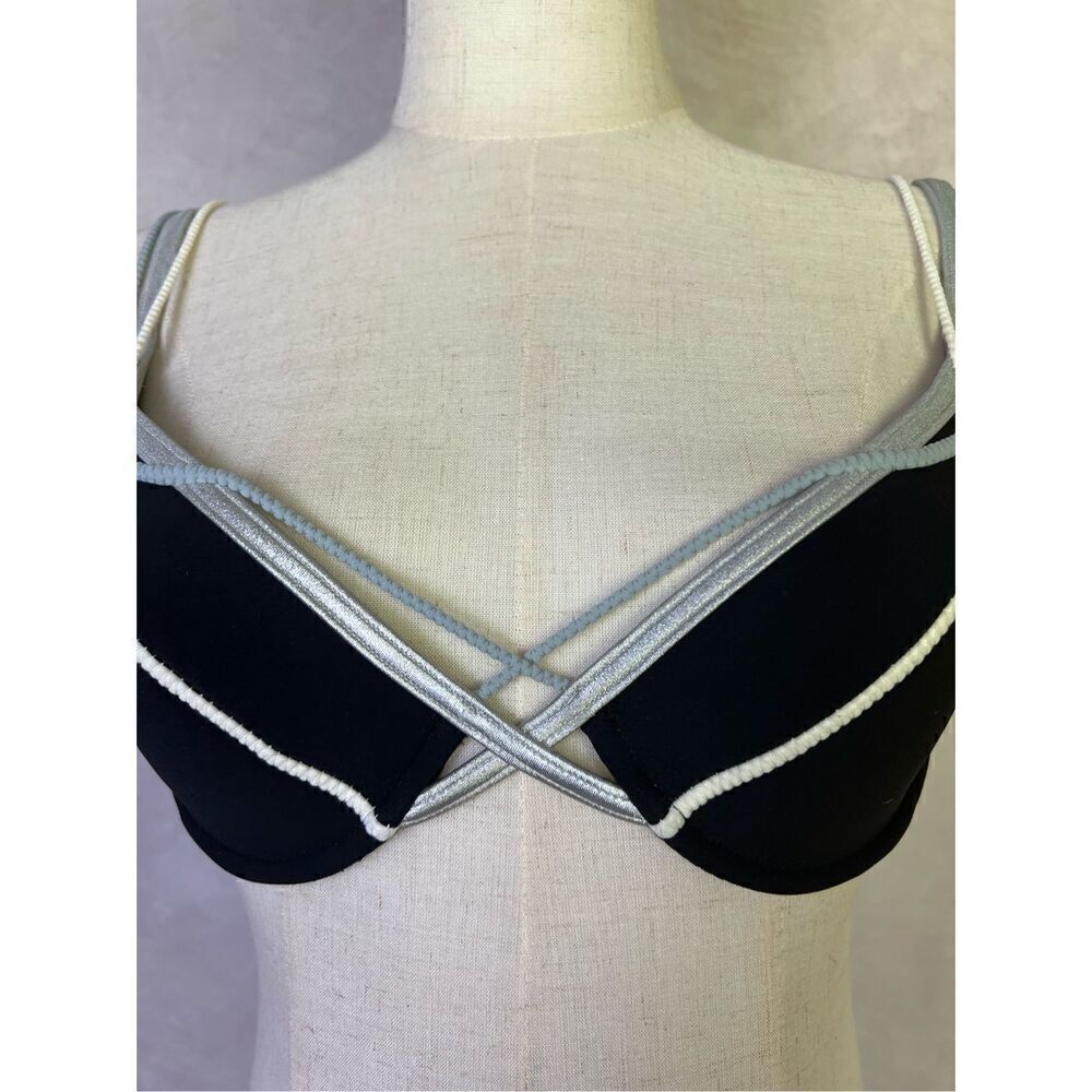 Y2K Bikini Top - Picture 2 of 6